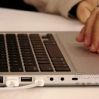 thumbs apple macbook review 65wtmk