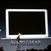 thumbs macworld keynote air 2 116 original
