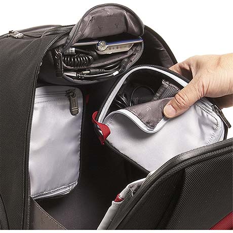 Tumi Gives Back to Doctors Without Borders 81632 dxlrg