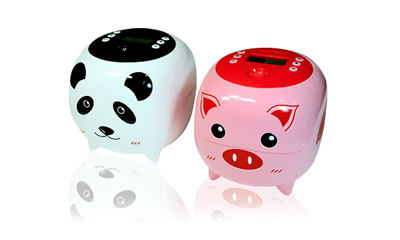 Digital piggy bank ipiggy and ipanda