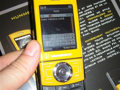 The Hummer HT1 fashion phone