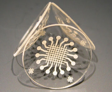 Glaucoma Detecting Contacts Could Prevent Blindness contact lenses lg