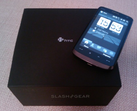 htc touch hd unboxing 14 480x388