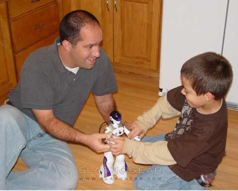 kid_tech_femisapien_5 kid_tech_femisapien_5-480x385