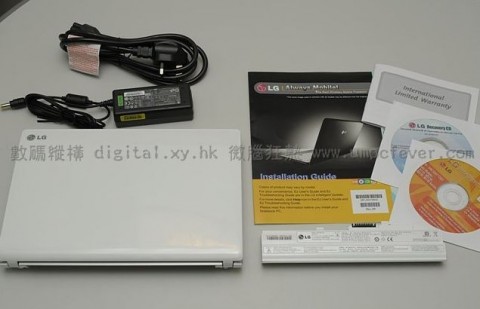 lg_x110_netbook_unboxing_1 lg x110 netbook unboxing 1 480x309