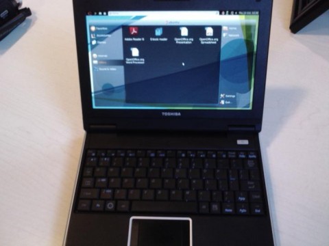 toshiba_nb100_netbook_1 toshiba nb100 netbook 1 480x360