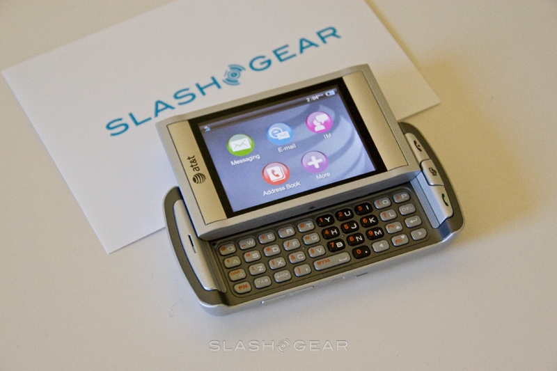 AT&T QuickFire SlashGear FirstImpressions SlashGear
