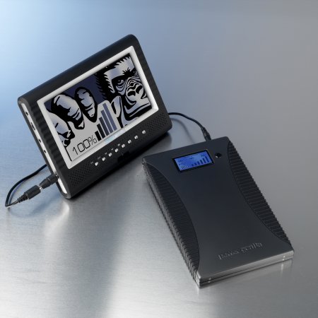 Powergorilla Battery Charger juices up your portables image 092