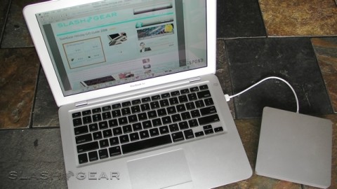 macbook-air-2-slashgear-1-vn-480x270