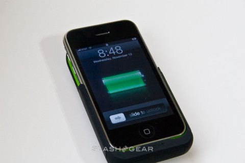 mophie_juice_pack_iphone_3g_3 mophie_juice_pack_iphone_3g_3_slashgear-480x319