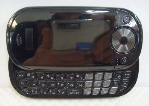 pantech duo 2 fcc 1 480x341