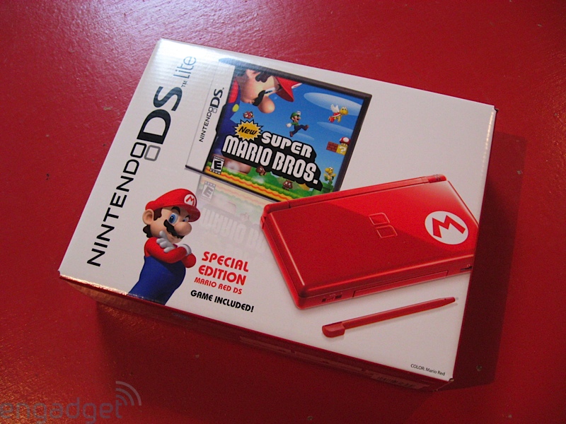 Nintendo DS New Super Mario Bros Bundle Gets Unboxed It
