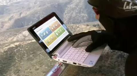 acer_aspire_one_handglider_1 acer aspire one handglider 1