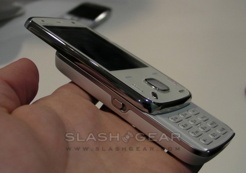Nokia N86 8MP nokia n86 8mp 08 sg 480x338