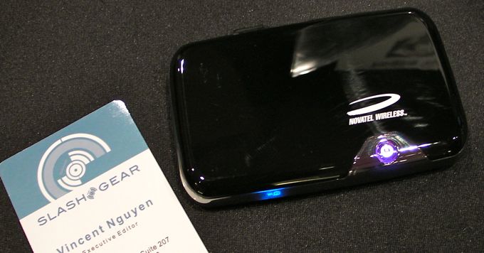 Novatel MiFi 2352 Euro GSM debuts at ShowStoppers