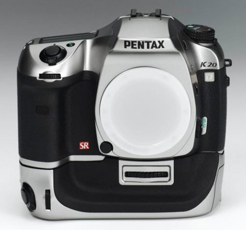 Pentax shows off 645 Digital; updates K20D, K2000 pentaxk20dtitanium lg 480x449