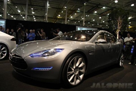 tesla_model_s_sedan_1 tesla model s sedan 1 480x319