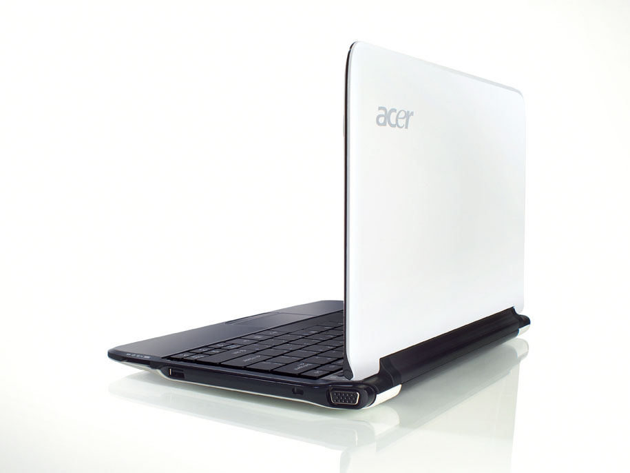 acer-aspire-one-751-press-photos-2.jpg