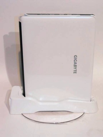 gigabyte_booktop_m1022_1 gigabyte booktop m1022 1 360x480