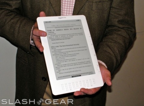 kindle dx hands on 10 wm 480x355