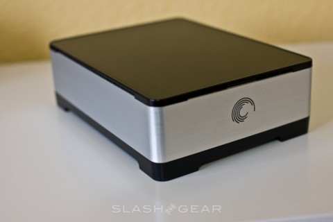 seagate showcase 1 slashgear 480x320