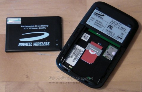 MiFi 2352 battery and SIM MiFi 2352 unboxing slashgear 7 480x312