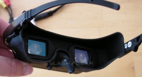 Q London 3D 80 inch Video Eyewear SlashGear 13 480x262