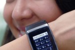 LG GD910 watch phone begins shipping July