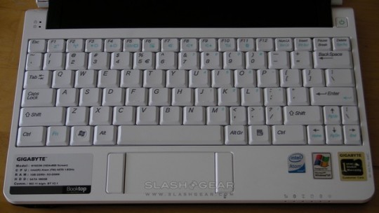Gigabyte Booktop M1022 netbook SlashGear 3 540x304