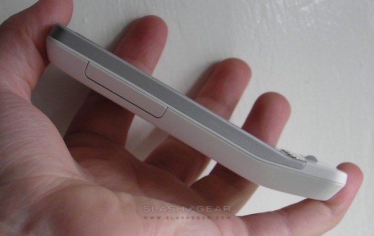 HTC’s design firm talk brand identity: more Android chin incoming