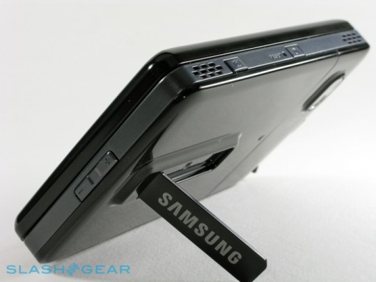 Samsung-Mondi-Mobile-WiMAX-Device-07-r3media Samsung Mondi Mobile WiMAX Device 07 r3media 540x405