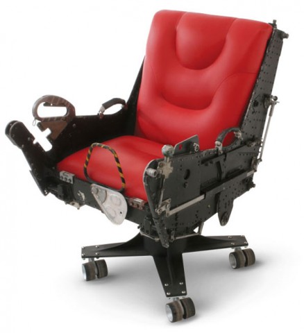moto art f4 ejector seat 438x480