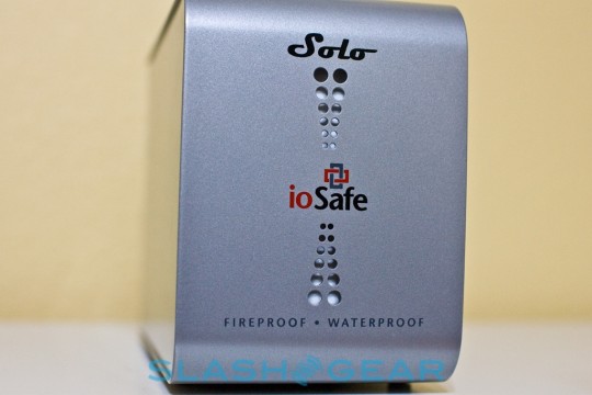 slashgear_iosafe_solo_1 slashgear iosafe solo 1 540x360