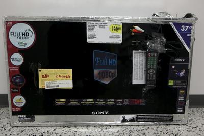 37 inch Sony Flat Screen HDTV Turns Out to Be Something More Oven Fresh Fake HDTV