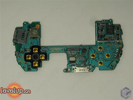 Sony PSP Go Torn Asunder and Inspected PSPGo2