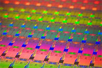 intel45nmwafer