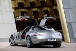 2010 Mercedes Benz SLS AMG 51 150x100