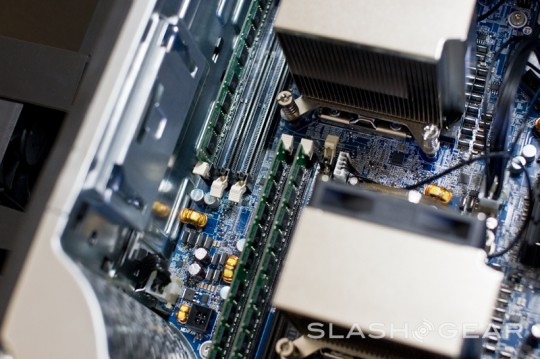 hp z600 7 slashgear 540x359