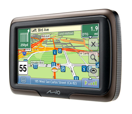 Mio drops Moov M300 and M400 PNDs miopnd