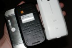 orange_motorola_dext_hands-on_slashgear_28 orange motorola dext hands on slashgear 281 150x100