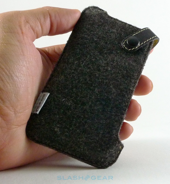 Zune HD AV Dock, Jam Jacket CordSaver, Action Jacket And Incipio Underground Case SlashGear