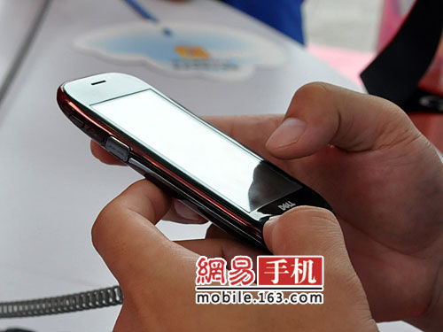 Michael Dell says (again) Dell phone is coming in 2010, and may use platforms other than Android Dell Mini 3i 1