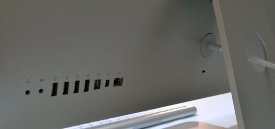 apple-imac-27-inch-ports-1 apple imac 27 inch ports 1 540x253