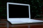apple-macbook-white-2009-02-r3media apple macbook white 2009 02 r3media2 150x100