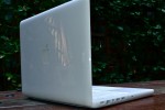 apple-macbook-white-2009-09-r3media apple macbook white 2009 09 r3media2 150x100