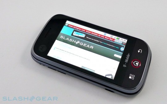 motorola-cliq-motoblur-slashgear-25-r3media motorola cliq motoblur slashgear 25 r3media 540x337