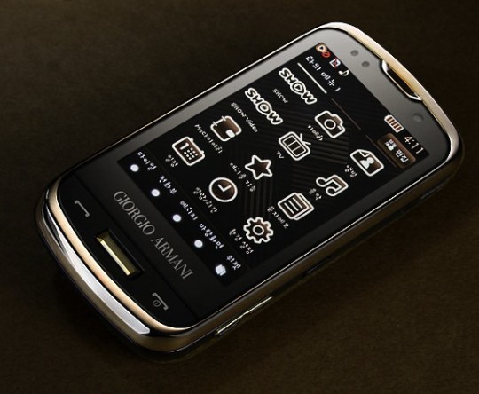 samsung_giorgio_armani_sph-w8200_1 samsung giorgio armani sph w8200 1 540x444