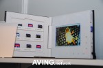 TruView Digital Photo Album: modern displays, old-fashioned style