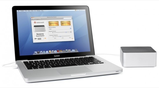 Twelve South BassJump and MacBook Pro 2 Twelve South BassJump and MacBook Pro 2