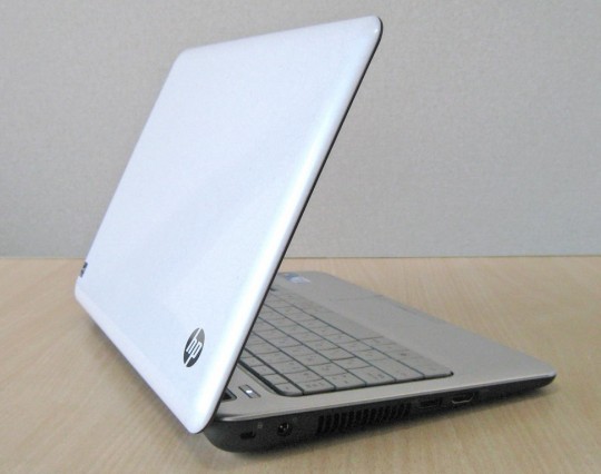HP Pavilion DM1 gets reviewed: decent battery but cramped keyboard